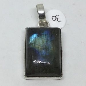 Labradorite Pendant